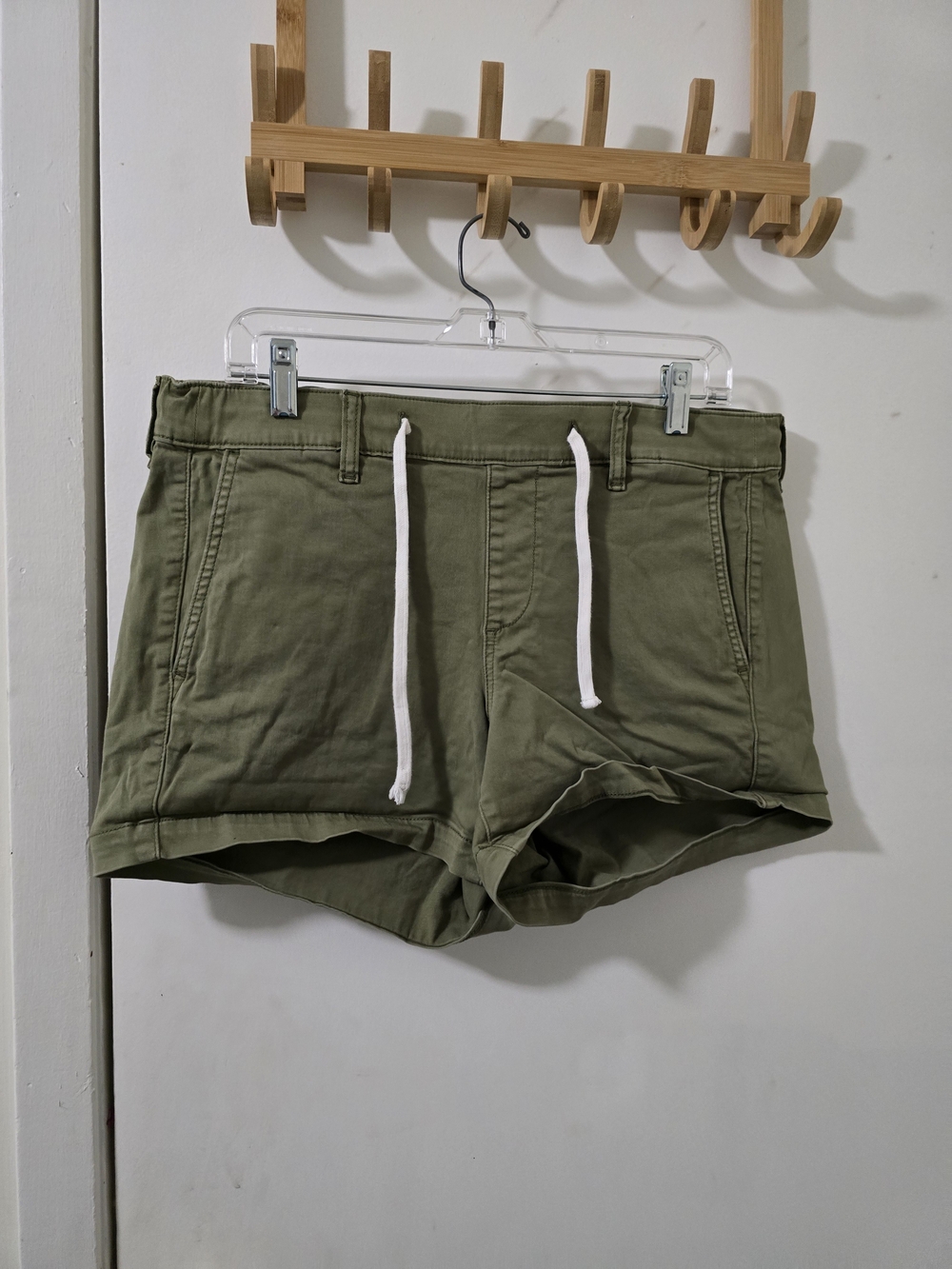 🌿 Torrid Olive Green Pull-On Shorts 🌿